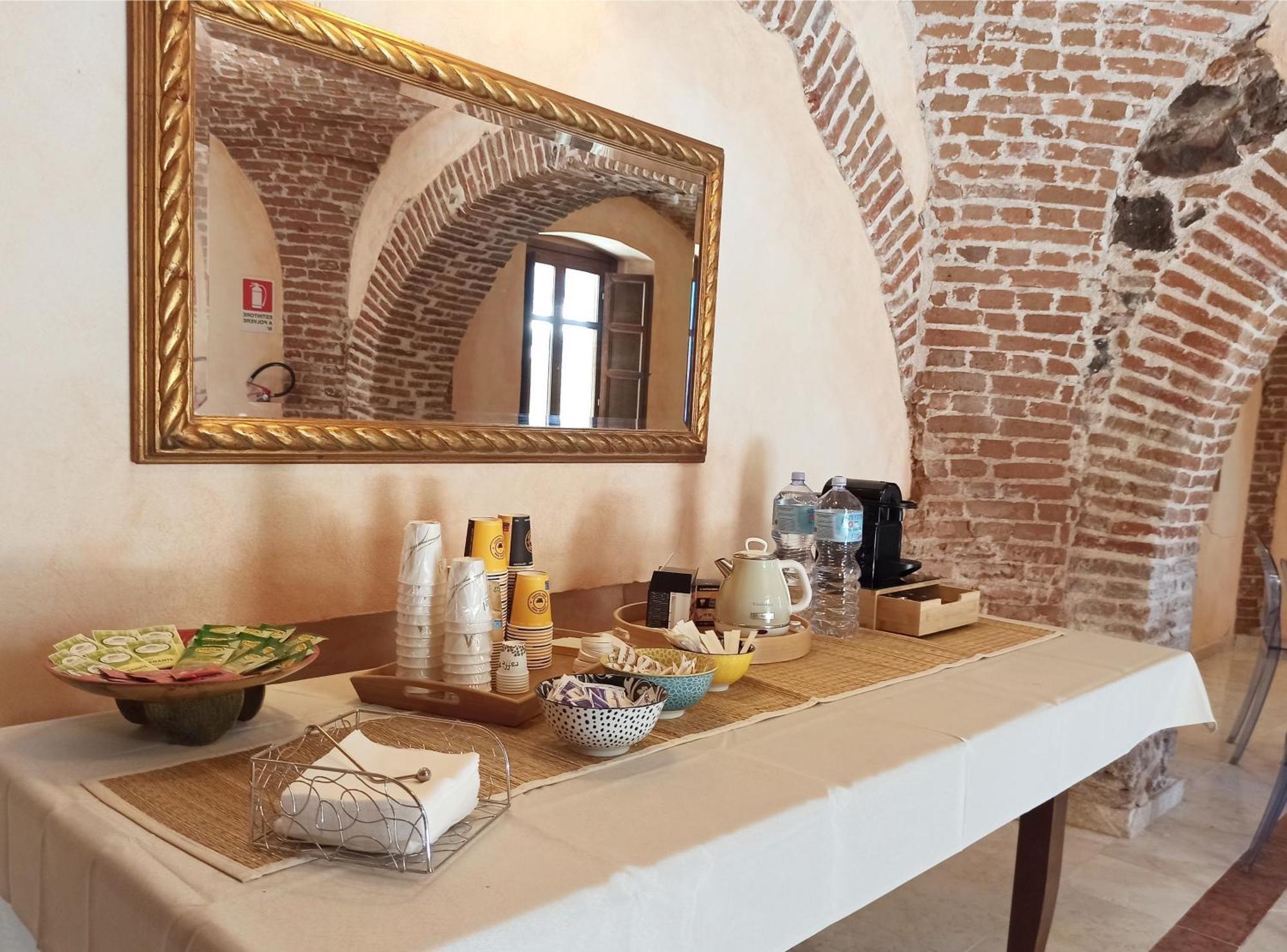 Blao Boutique Hotel Oristano Eksteriør bilde